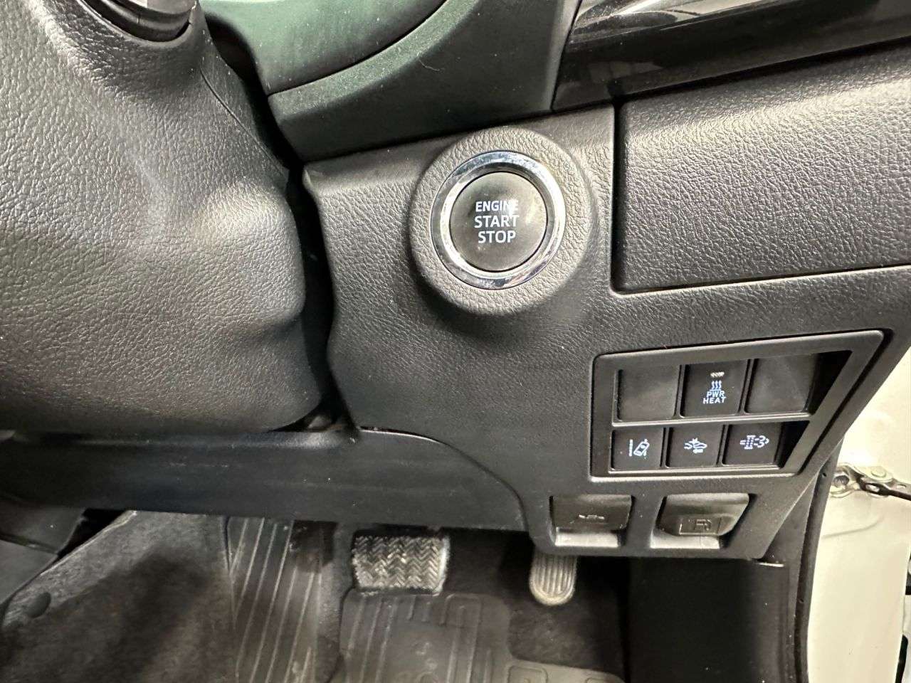 2019 TOYOTA HI-LUX 2019 TOYOTA HI-LUX