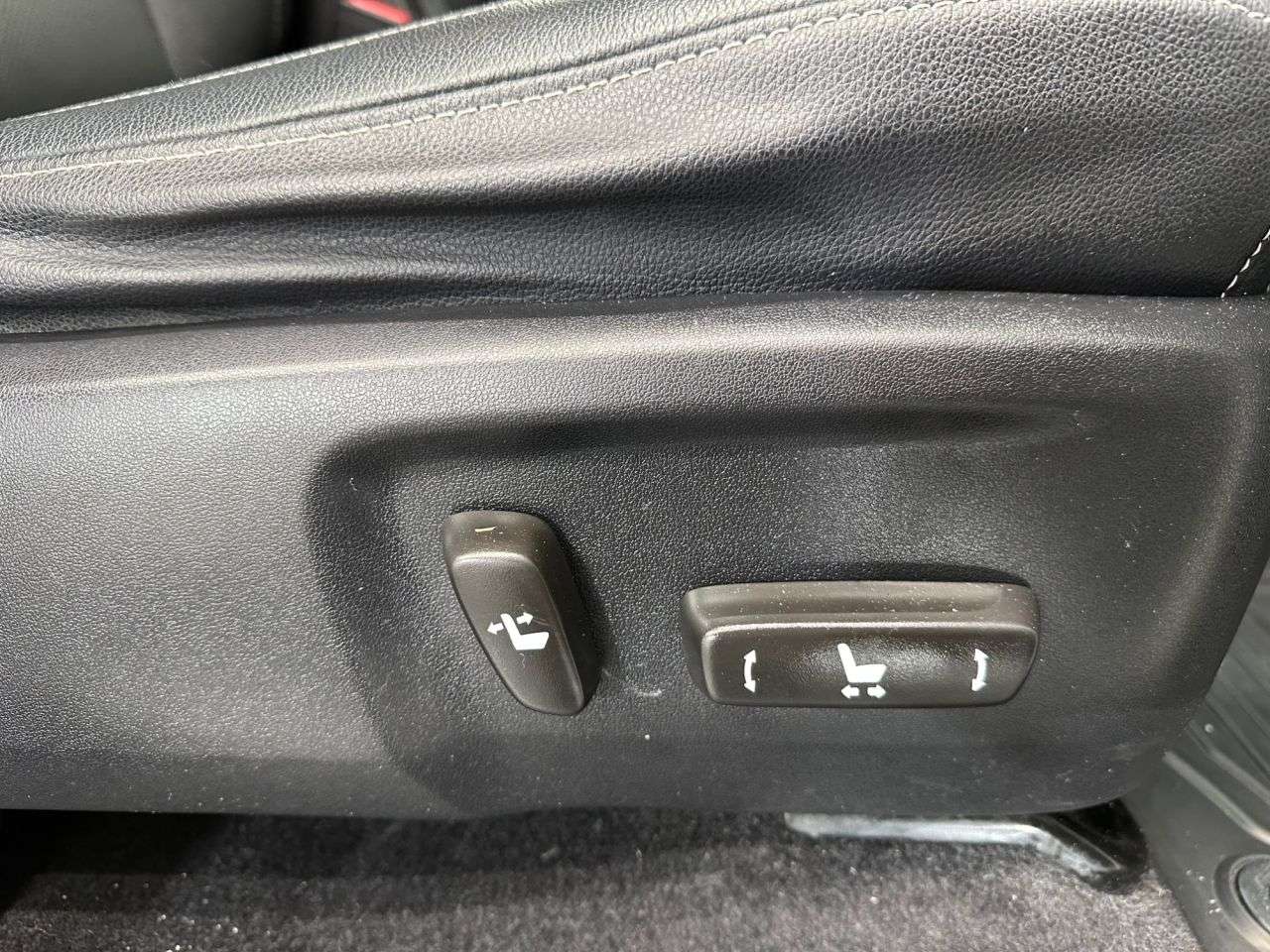 2019 TOYOTA HI-LUX 2019 TOYOTA HI-LUX