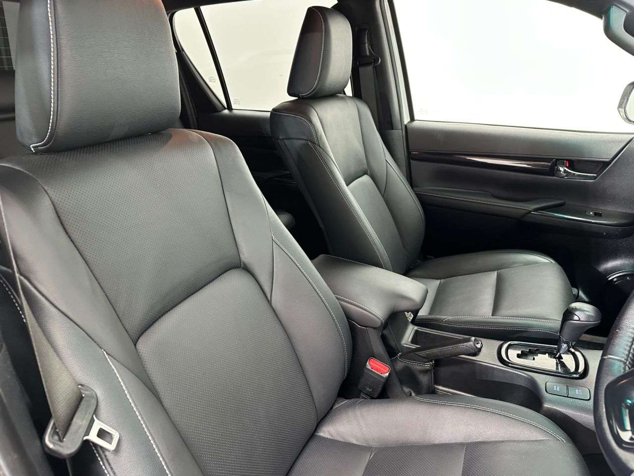 2019 TOYOTA HI-LUX 2019 TOYOTA HI-LUX