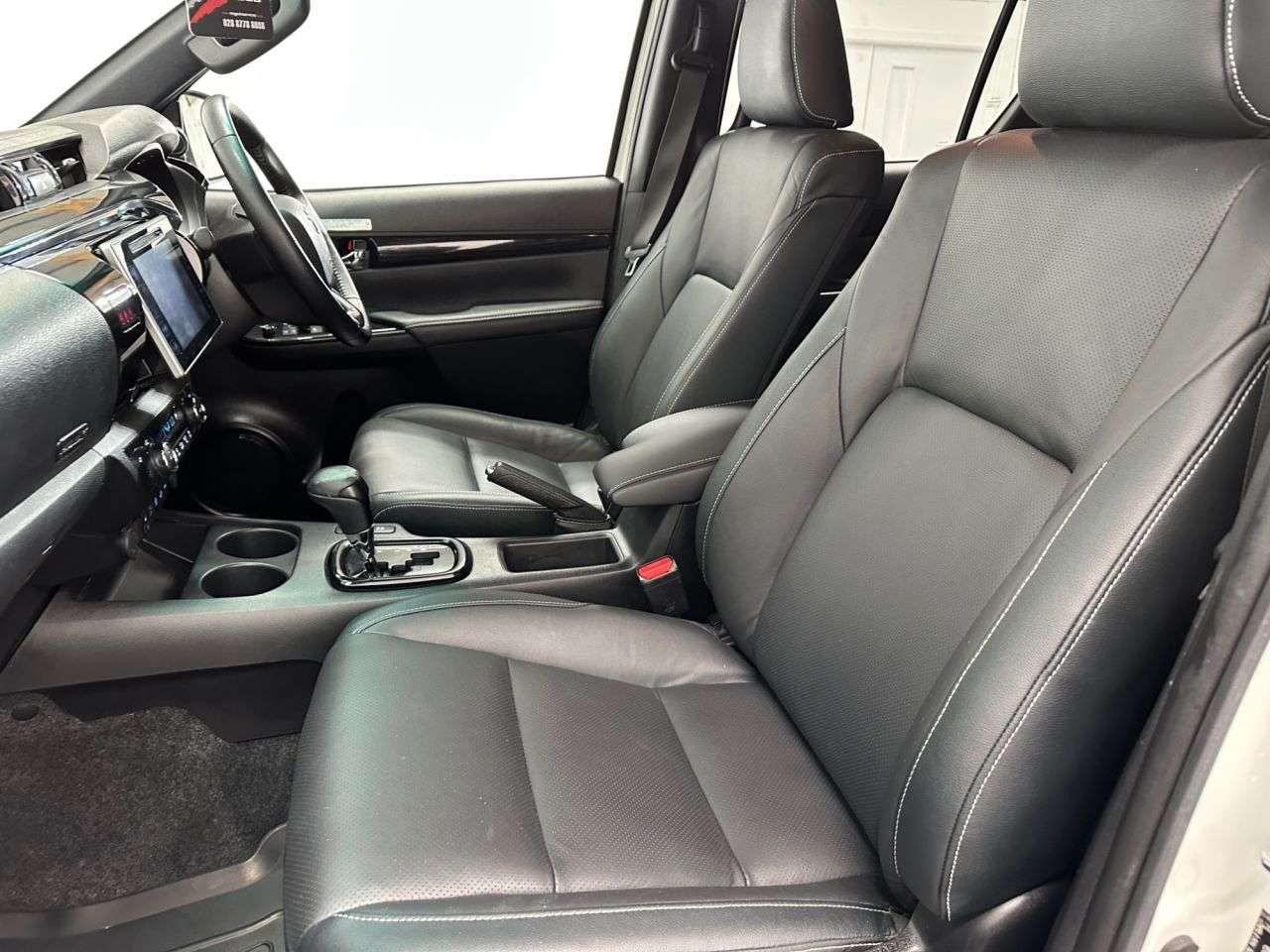 2019 TOYOTA HI-LUX 2019 TOYOTA HI-LUX