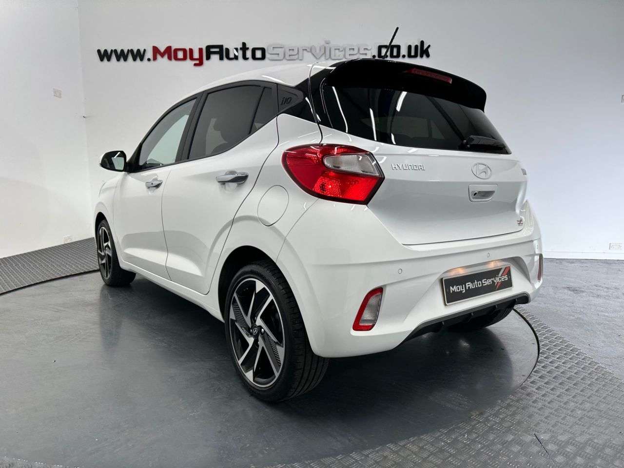2024 HYUNDAI I10 2024 HYUNDAI I10