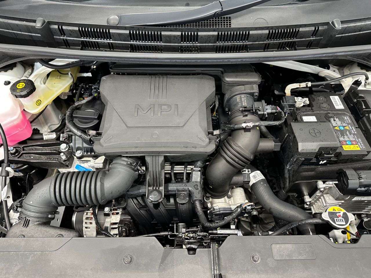 2024 HYUNDAI I10 2024 HYUNDAI I10