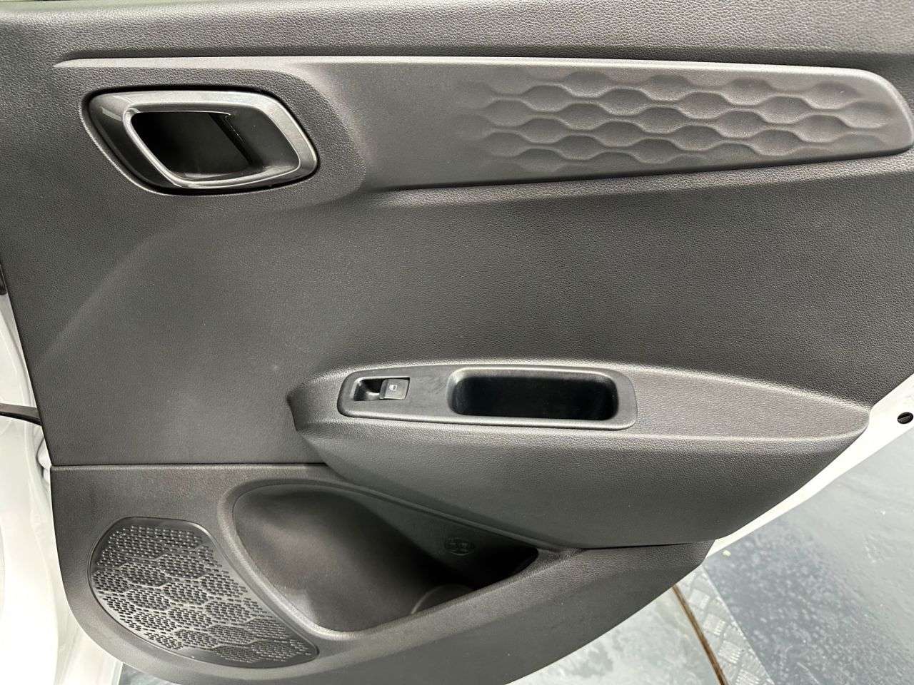 2024 HYUNDAI I10 2024 HYUNDAI I10