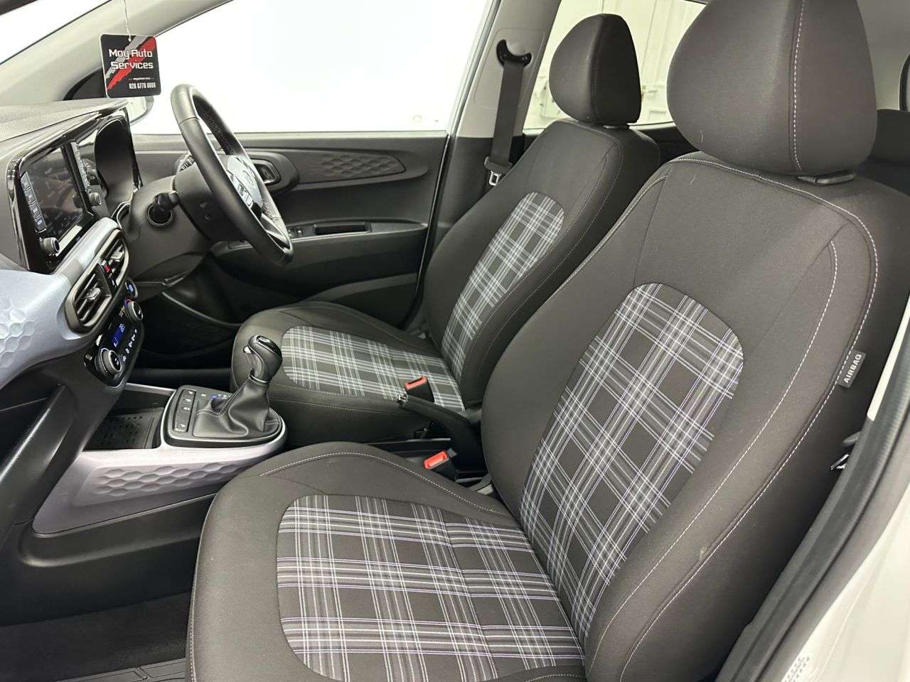 2024 HYUNDAI I10 2024 HYUNDAI I10