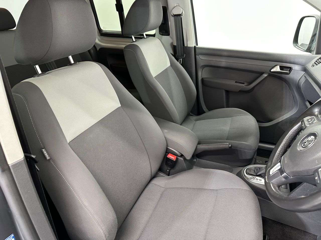 2013 VOLKSWAGEN CADDY MAXI LIFE 2013 VOLKSWAGEN CADDY MAXI LIFE