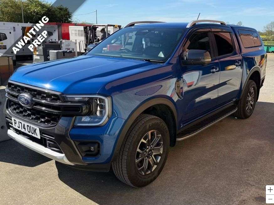 A 2025 FORD RANGER 2.0 TD EcoBlue Wildtrak Pickup Double Cab 4dr Diesel Auto 4WD Euro 6 (s/s) A 2025 FORD RANGER 2.0 TD EcoBlue Wildtrak Pickup Double Cab 4dr Diesel Auto 4WD Euro 6 (s/s)
