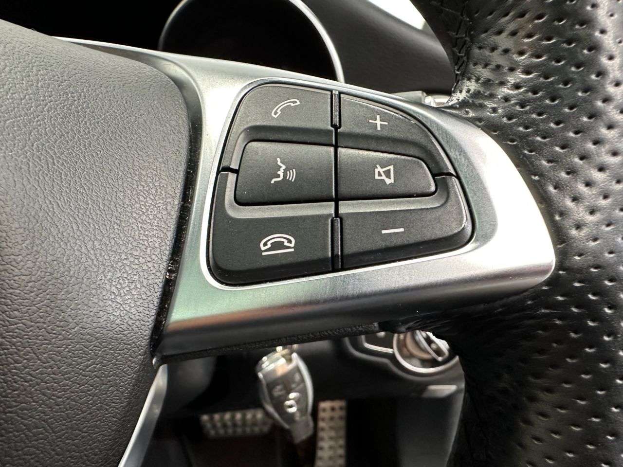 2017 MERCEDES-BENZ C-CLASS 2017 MERCEDES-BENZ C-CLASS