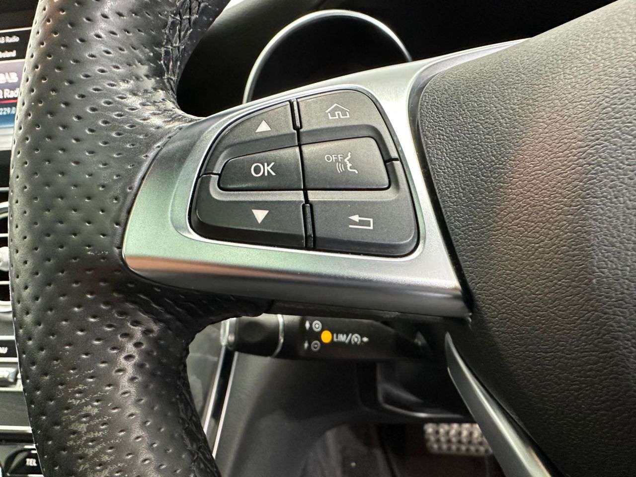 2017 MERCEDES-BENZ C-CLASS 2017 MERCEDES-BENZ C-CLASS