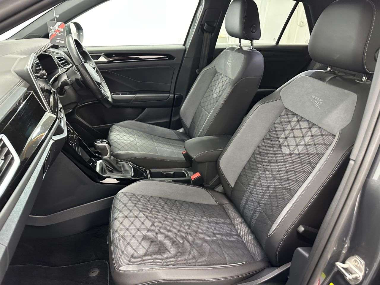 2023 VOLKSWAGEN T-ROC 2023 VOLKSWAGEN T-ROC