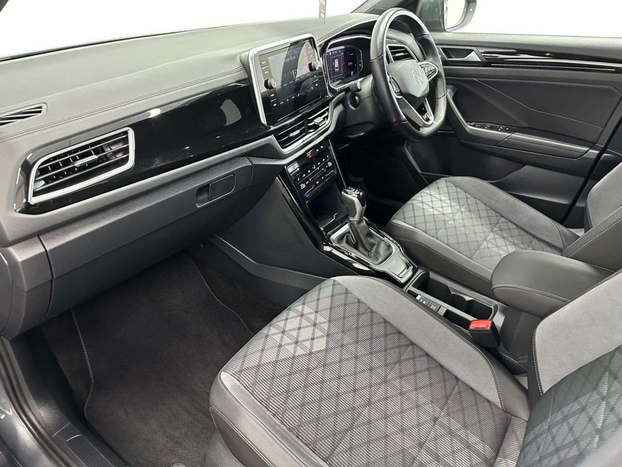 2023 VOLKSWAGEN T-ROC 2023 VOLKSWAGEN T-ROC
