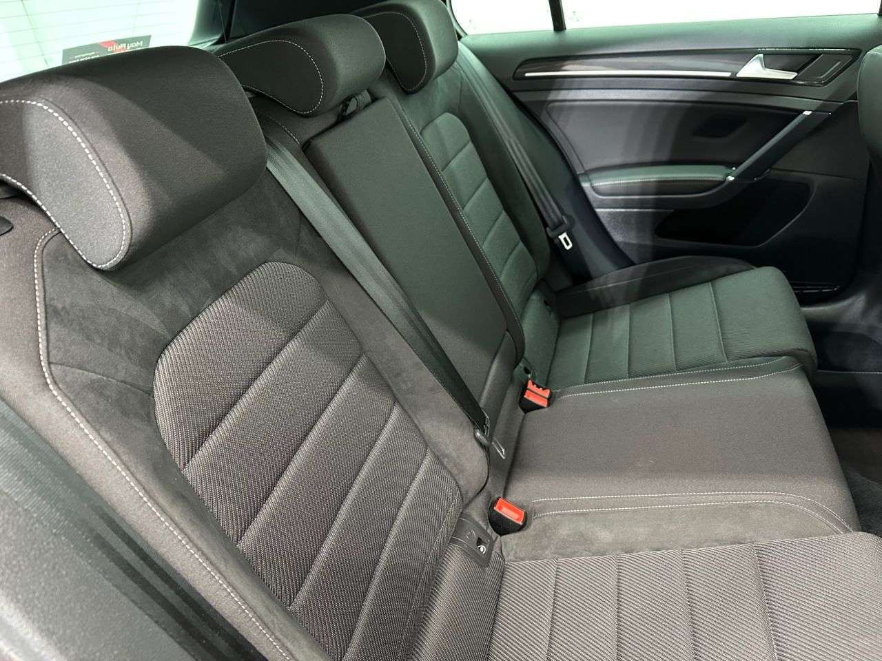 2020 VOLKSWAGEN GOLF 2020 VOLKSWAGEN GOLF