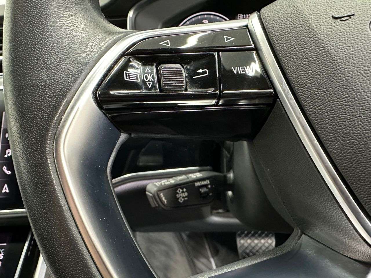 2023 AUDI A8 2023 AUDI A8