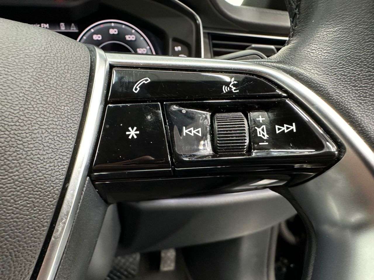 2023 AUDI A8 2023 AUDI A8