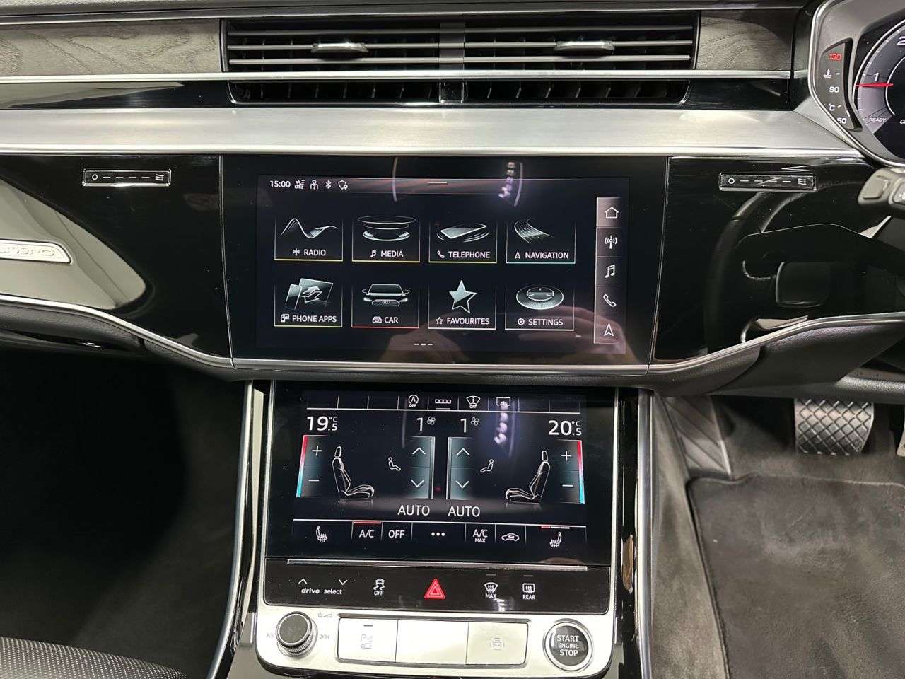 2023 AUDI A8 2023 AUDI A8