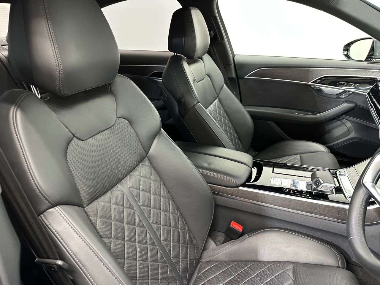 2023 AUDI A8 2023 AUDI A8