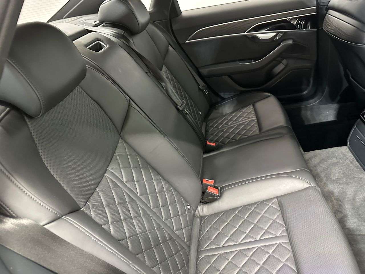 2023 AUDI A8 2023 AUDI A8
