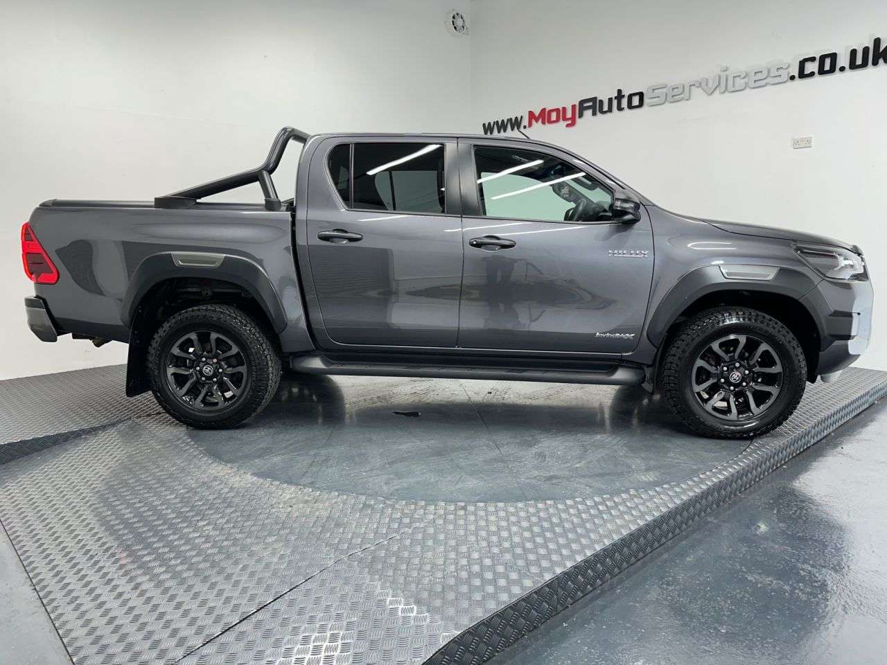 2021 TOYOTA HI-LUX 2021 TOYOTA HI-LUX