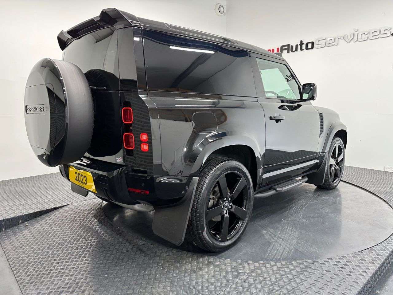 2023 LAND ROVER DEFENDER 2023 LAND ROVER DEFENDER