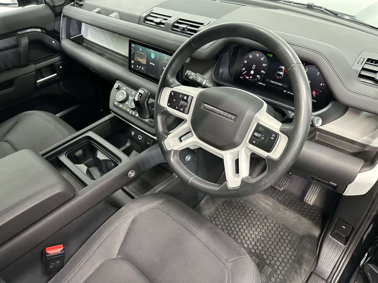 2023 LAND ROVER DEFENDER 2023 LAND ROVER DEFENDER