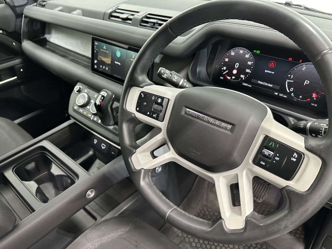 2023 LAND ROVER DEFENDER 2023 LAND ROVER DEFENDER