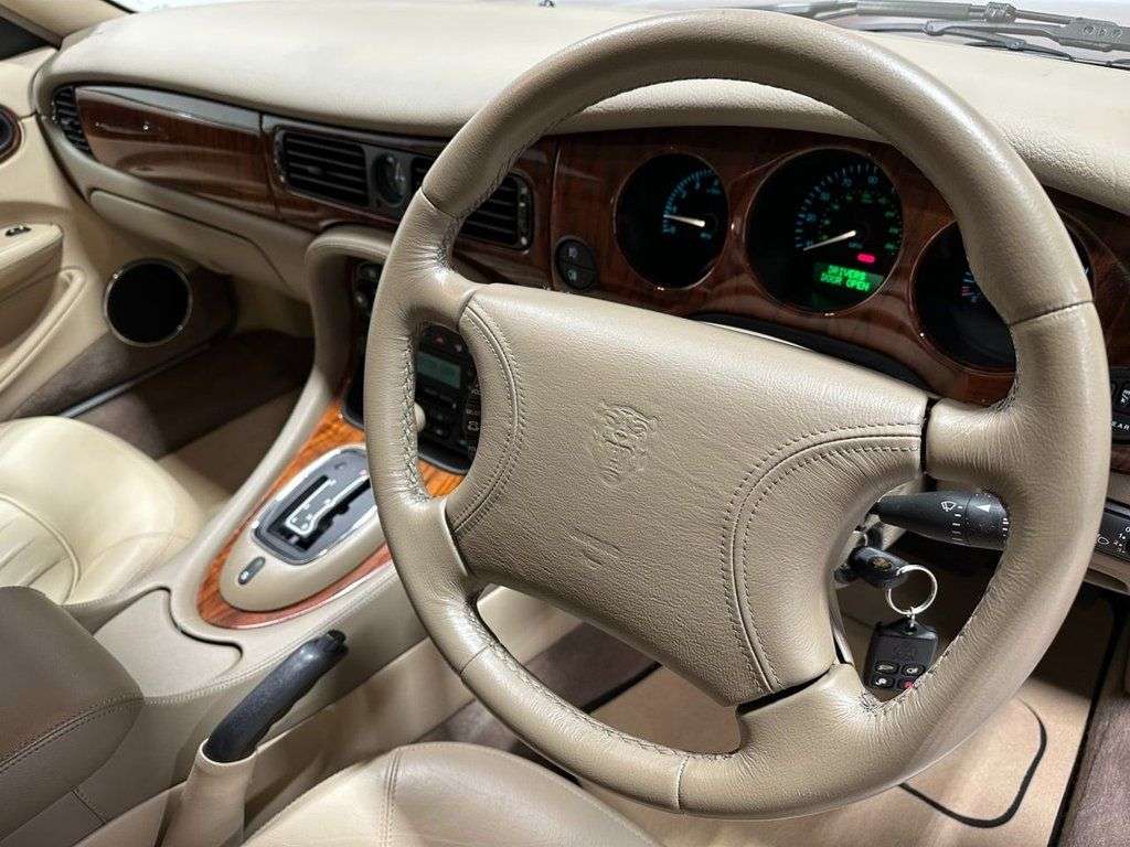 1998 JAGUAR XJ 1998 JAGUAR XJ