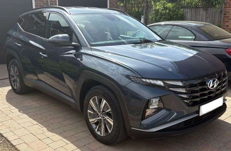 A 2021 HYUNDAI TUCSON 1.6 T-GDi MHEV SE Connect SUV 5dr Petrol Hybrid DCT Euro 6 (s/s) (150 ps) A 2021 HYUNDAI TUCSON 1.6 T-GDi MHEV SE Connect SUV 5dr Petrol Hybrid DCT Euro 6 (s/s) (150 ps)