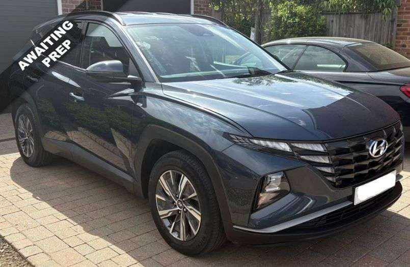 A 2021 HYUNDAI TUCSON 1.6 T-GDi MHEV SE Connect SUV 5dr Petrol Hybrid DCT Euro 6 (s/s) (150 ps) A 2021 HYUNDAI TUCSON 1.6 T-GDi MHEV SE Connect SUV 5dr Petrol Hybrid DCT Euro 6 (s/s) (150 ps)