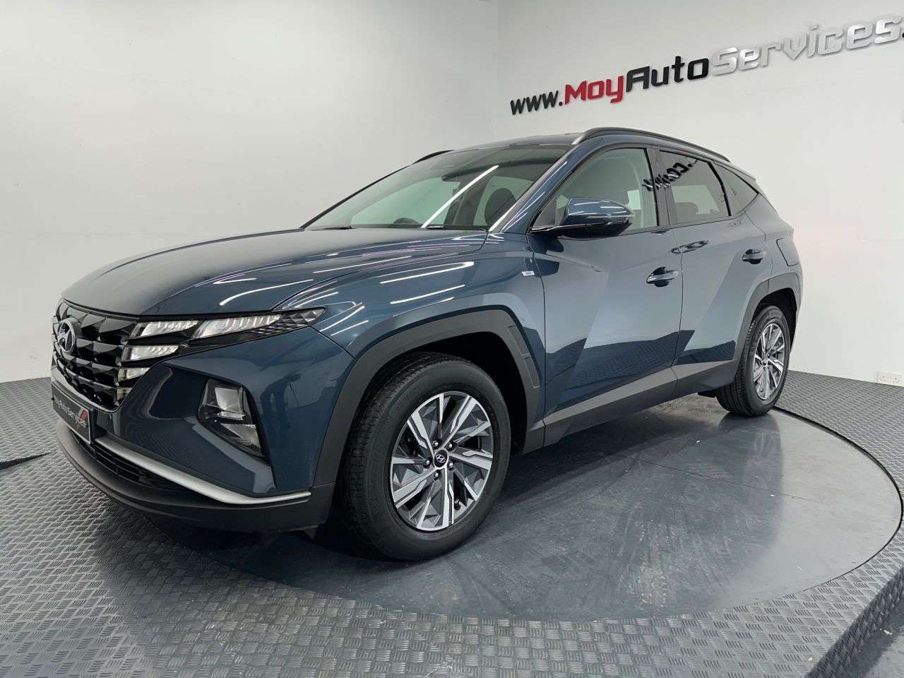 A 2021 HYUNDAI TUCSON 1.6 T-GDi MHEV SE Connect SUV 5dr Petrol Hybrid DCT Euro 6 (s/s) (150 ps) A 2021 HYUNDAI TUCSON 1.6 T-GDi MHEV SE Connect SUV 5dr Petrol Hybrid DCT Euro 6 (s/s) (150 ps)