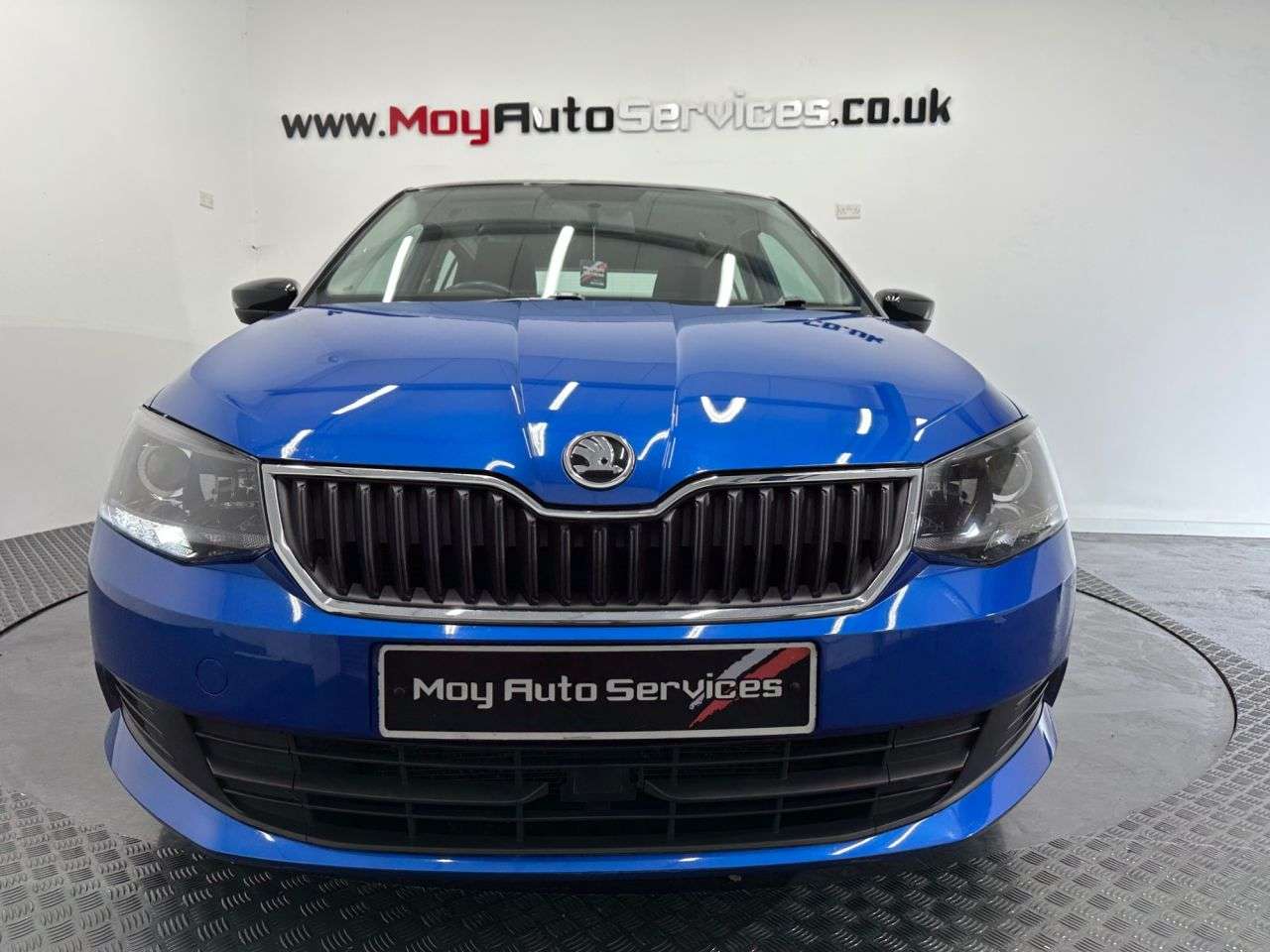 A 2017 SKODA FABIA 1.0 TSI Colour Edition Hatchback 5dr Petrol Manual Euro 6 (s/s) (95 ps) A 2017 SKODA FABIA 1.0 TSI Colour Edition Hatchback 5dr Petrol Manual Euro 6 (s/s) (95 ps)