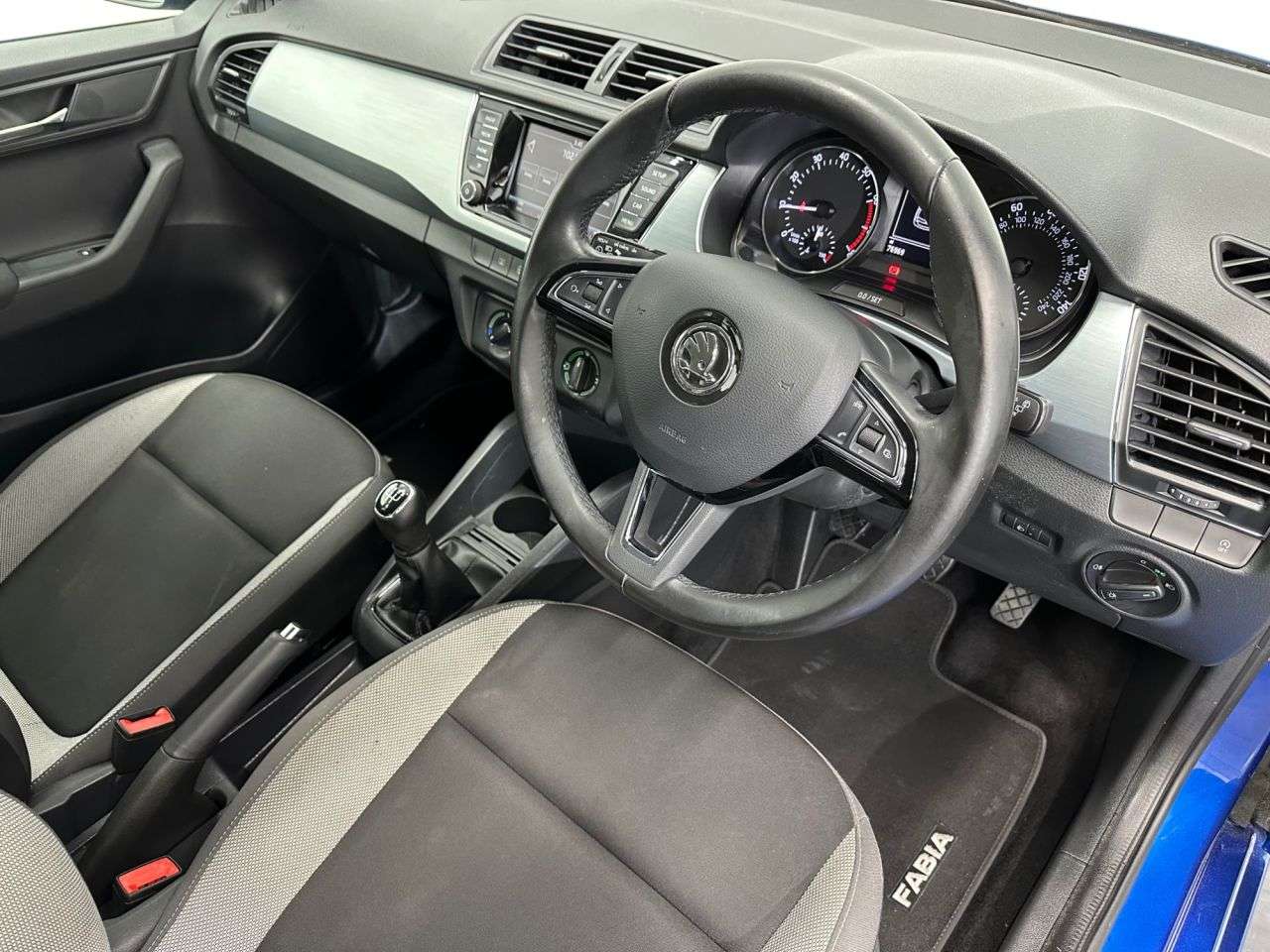 2017 SKODA FABIA 2017 SKODA FABIA