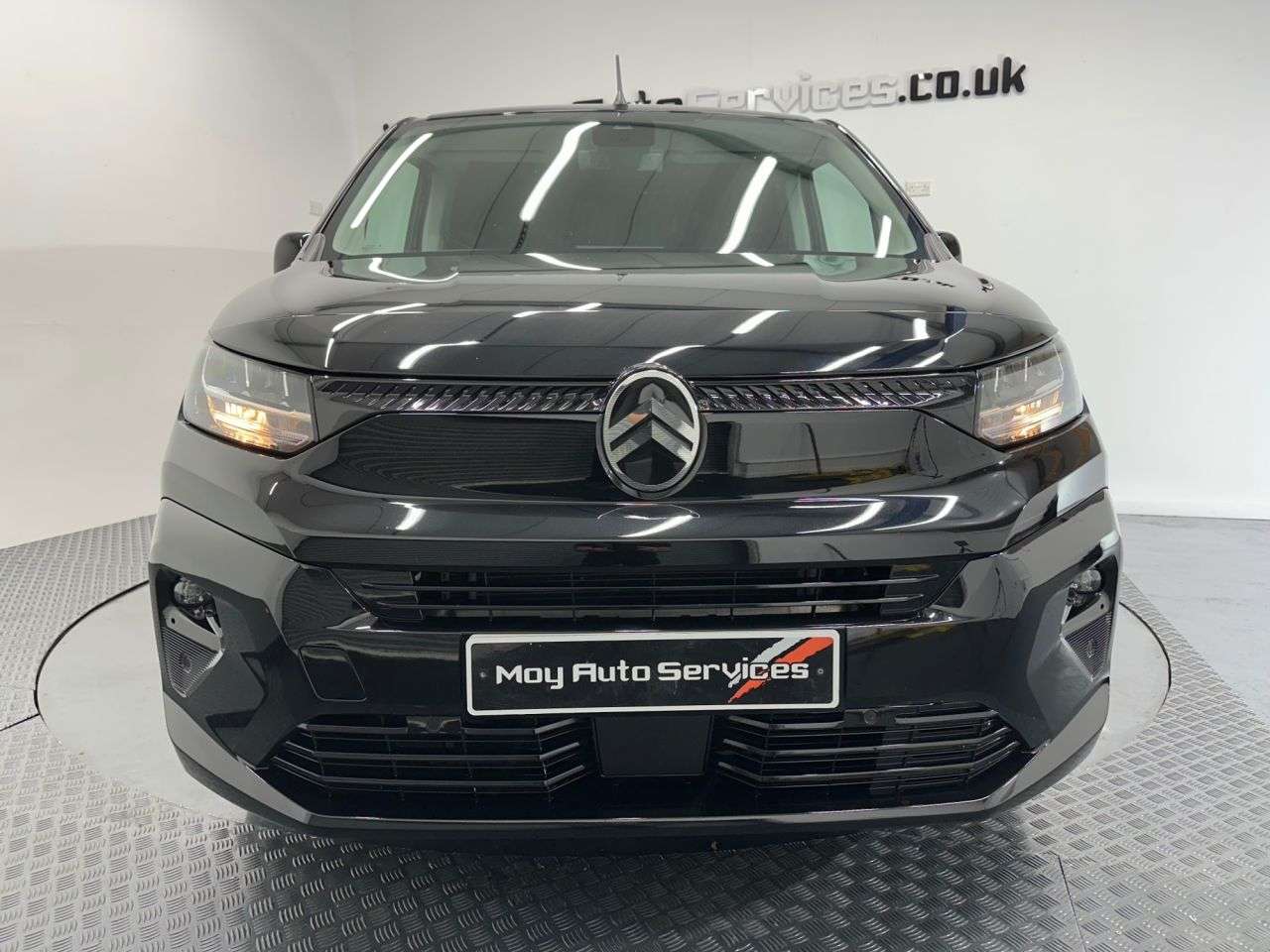 A 2024 CITROEN BERLINGO 1.5 BlueHDi 1000 Driver M Panel Van 5dr Diesel EAT8 SWB Euro 6 (s/s) (130 p A 2024 CITROEN BERLINGO 1.5 BlueHDi 1000 Driver M Panel Van 5dr Diesel EAT8 SWB Euro 6 (s/s) (130 p