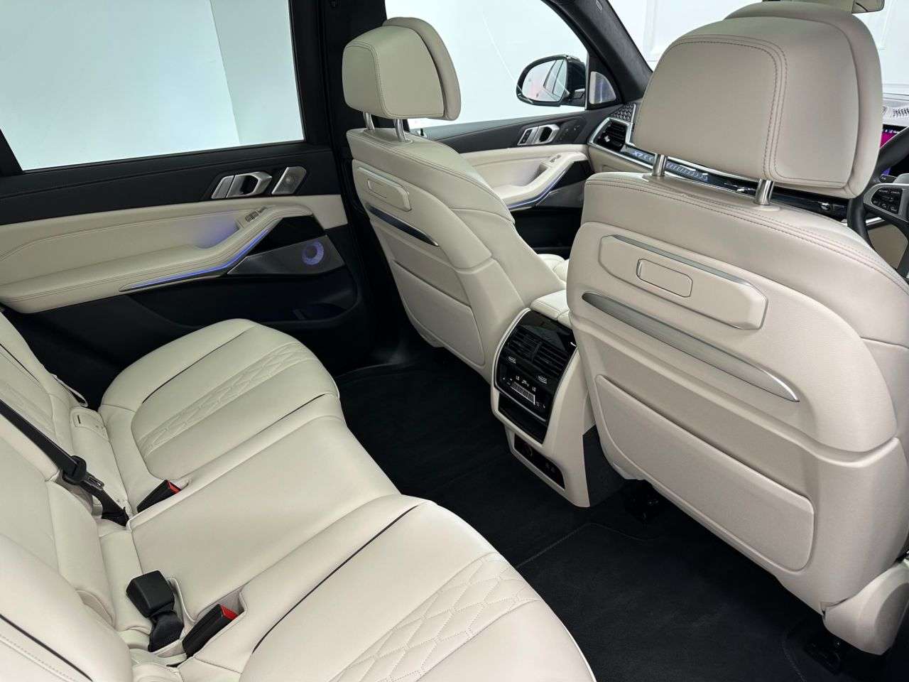 2024 BMW X7 2024 BMW X7