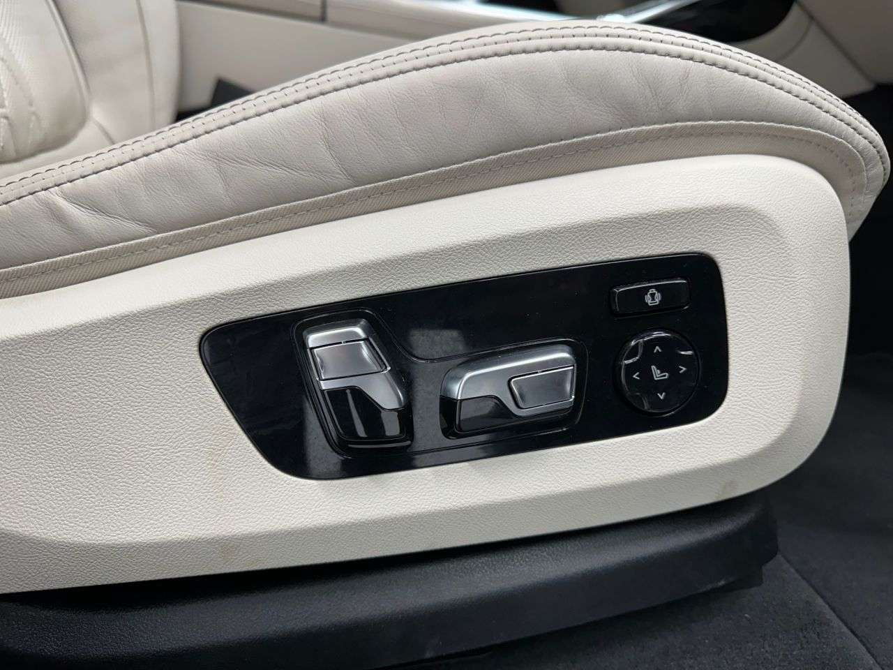 2024 BMW X7 2024 BMW X7