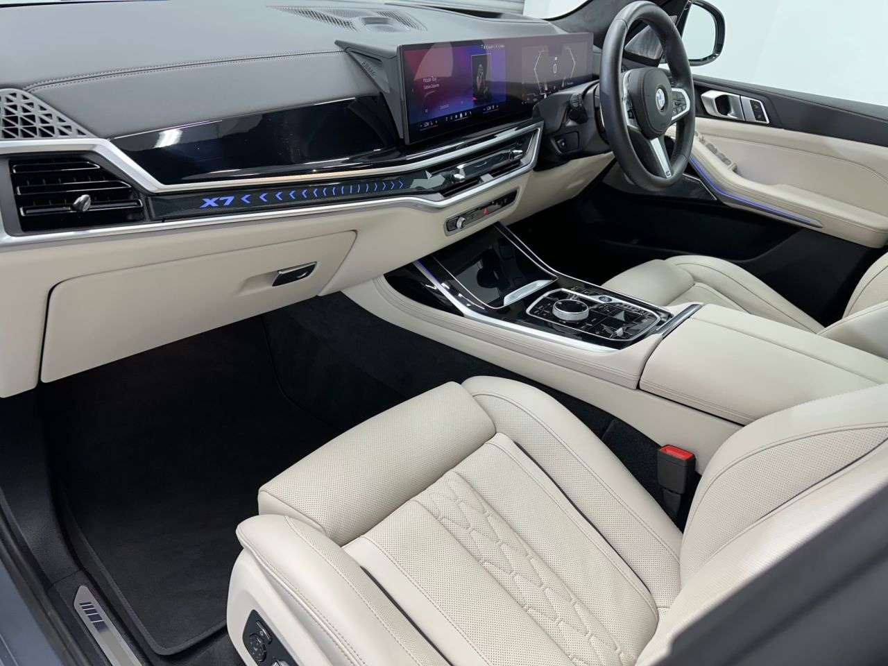 2024 BMW X7 2024 BMW X7