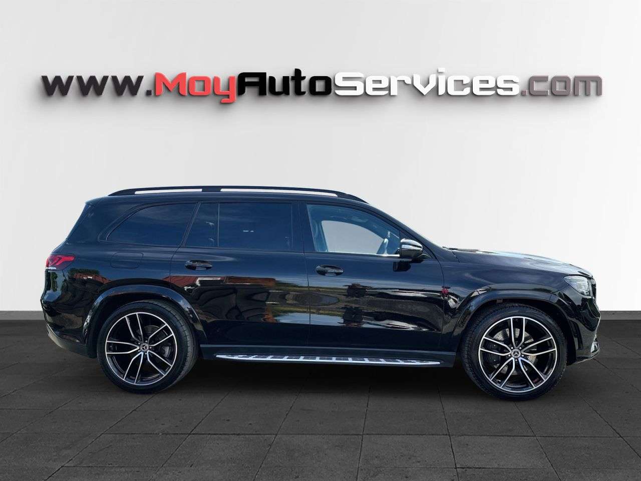 A 2021 MERCEDES-BENZ GLS 2.9 GLS400d AMG Line (Premium Plus, Executive) SUV 5dr Diesel G-Tronic 4MAT A 2021 MERCEDES-BENZ GLS 2.9 GLS400d AMG Line (Premium Plus, Executive) SUV 5dr Diesel G-Tronic 4MAT