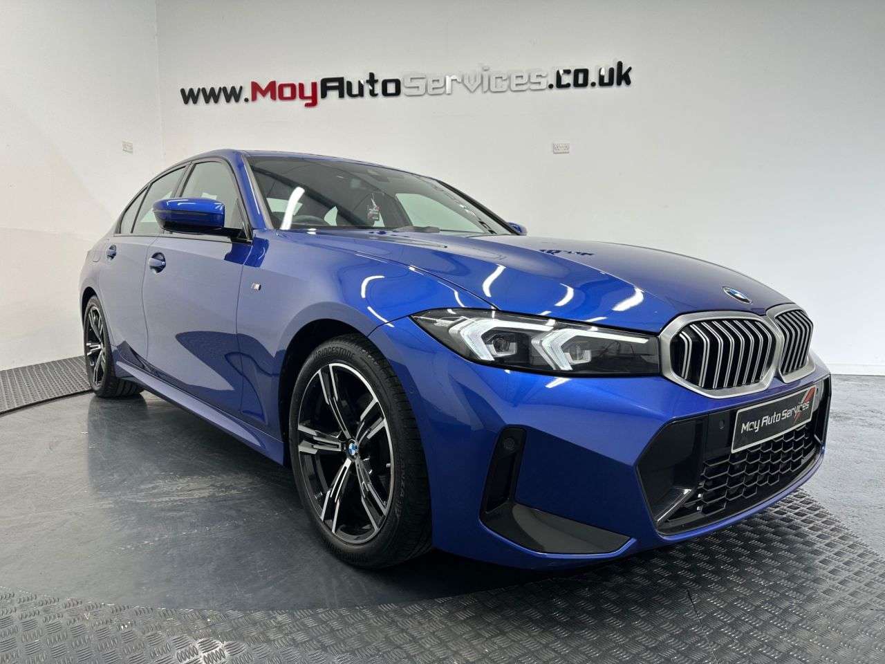 A 2023 BMW 3 SERIES 2.0 320i M Sport Saloon 4dr Petrol Auto Euro 6 (s/s) (184 ps) A 2023 BMW 3 SERIES 2.0 320i M Sport Saloon 4dr Petrol Auto Euro 6 (s/s) (184 ps)