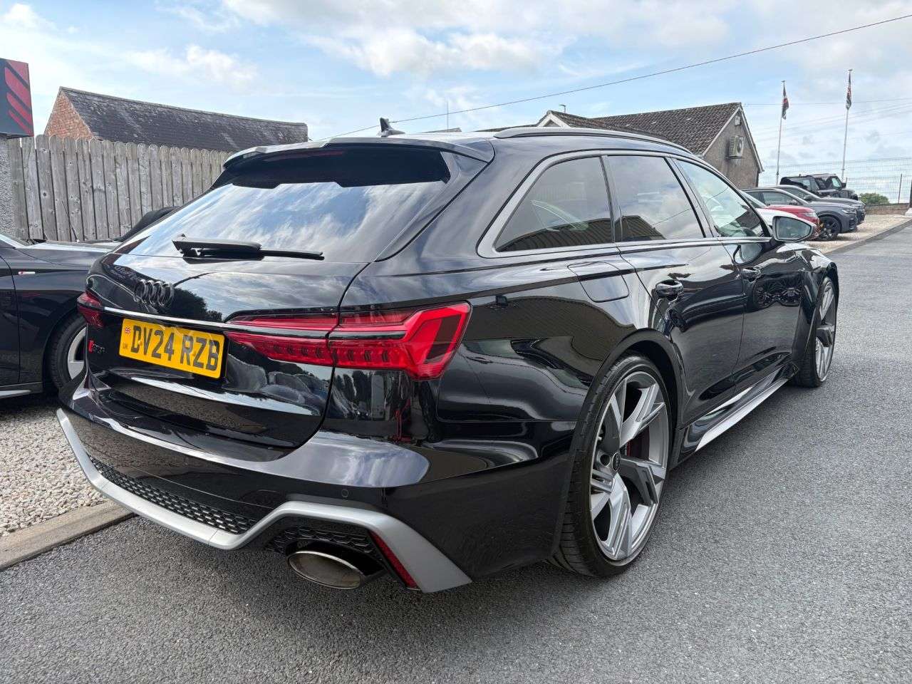 A 2024 AUDI RS6 AVANT 4.0 TFSI V8 Performance Estate 5dr Petrol Tiptronic quattro Euro 6 (s/s) (6 A 2024 AUDI RS6 AVANT 4.0 TFSI V8 Performance Estate 5dr Petrol Tiptronic quattro Euro 6 (s/s) (6