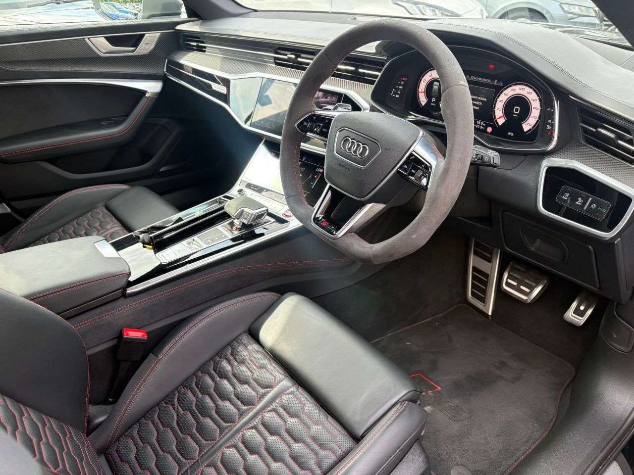 A 2024 AUDI RS6 AVANT 4.0 TFSI V8 Performance Estate 5dr Petrol Tiptronic quattro Euro 6 (s/s) (6 A 2024 AUDI RS6 AVANT 4.0 TFSI V8 Performance Estate 5dr Petrol Tiptronic quattro Euro 6 (s/s) (6