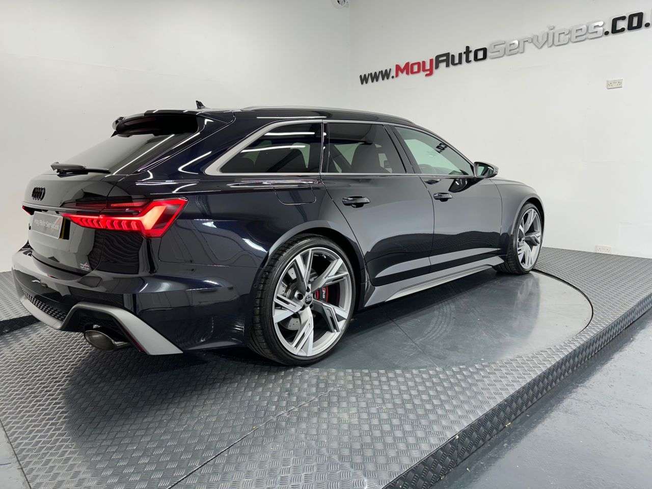 2024 AUDI RS6 AVANT 2024 AUDI RS6 AVANT