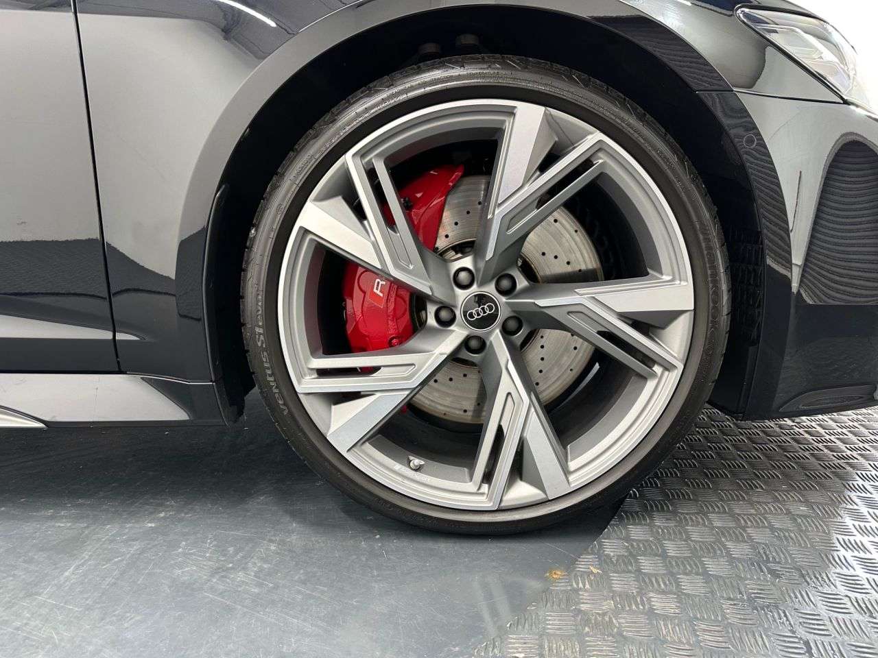 2024 AUDI RS6 AVANT 2024 AUDI RS6 AVANT