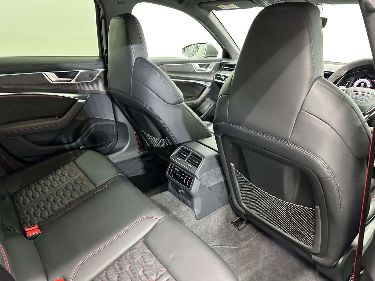 2024 AUDI RS6 AVANT 2024 AUDI RS6 AVANT