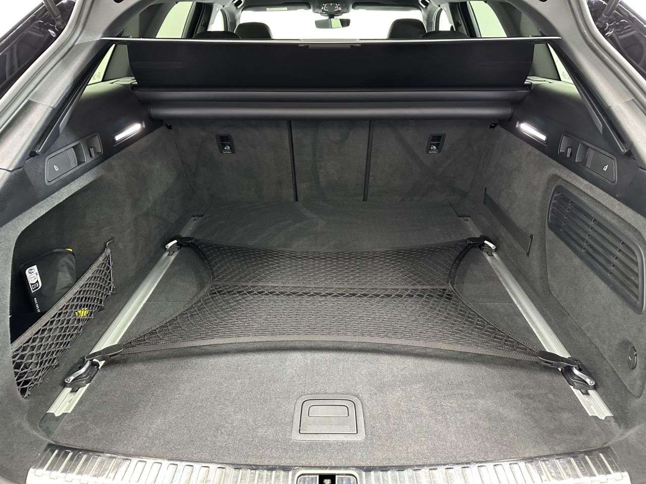 2024 AUDI RS6 AVANT 2024 AUDI RS6 AVANT