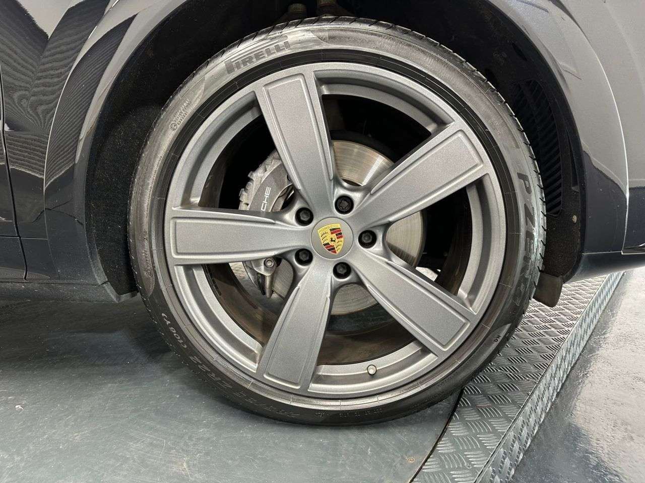 2022 PORSCHE CAYENNE 2022 PORSCHE CAYENNE