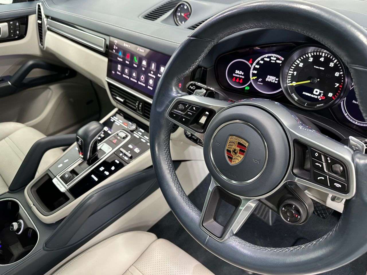 2022 PORSCHE CAYENNE 2022 PORSCHE CAYENNE