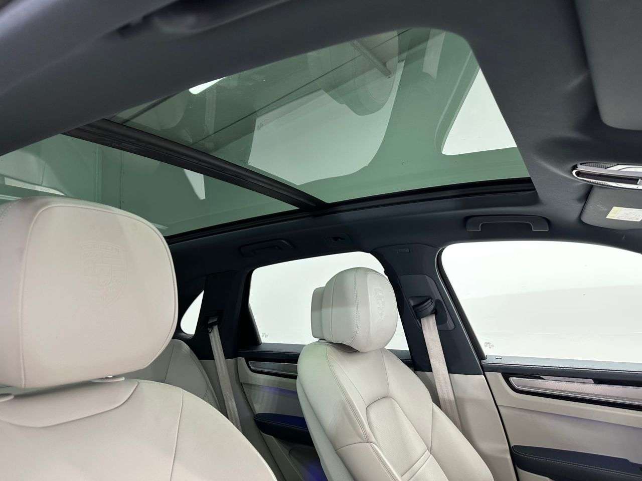 2022 PORSCHE CAYENNE 2022 PORSCHE CAYENNE