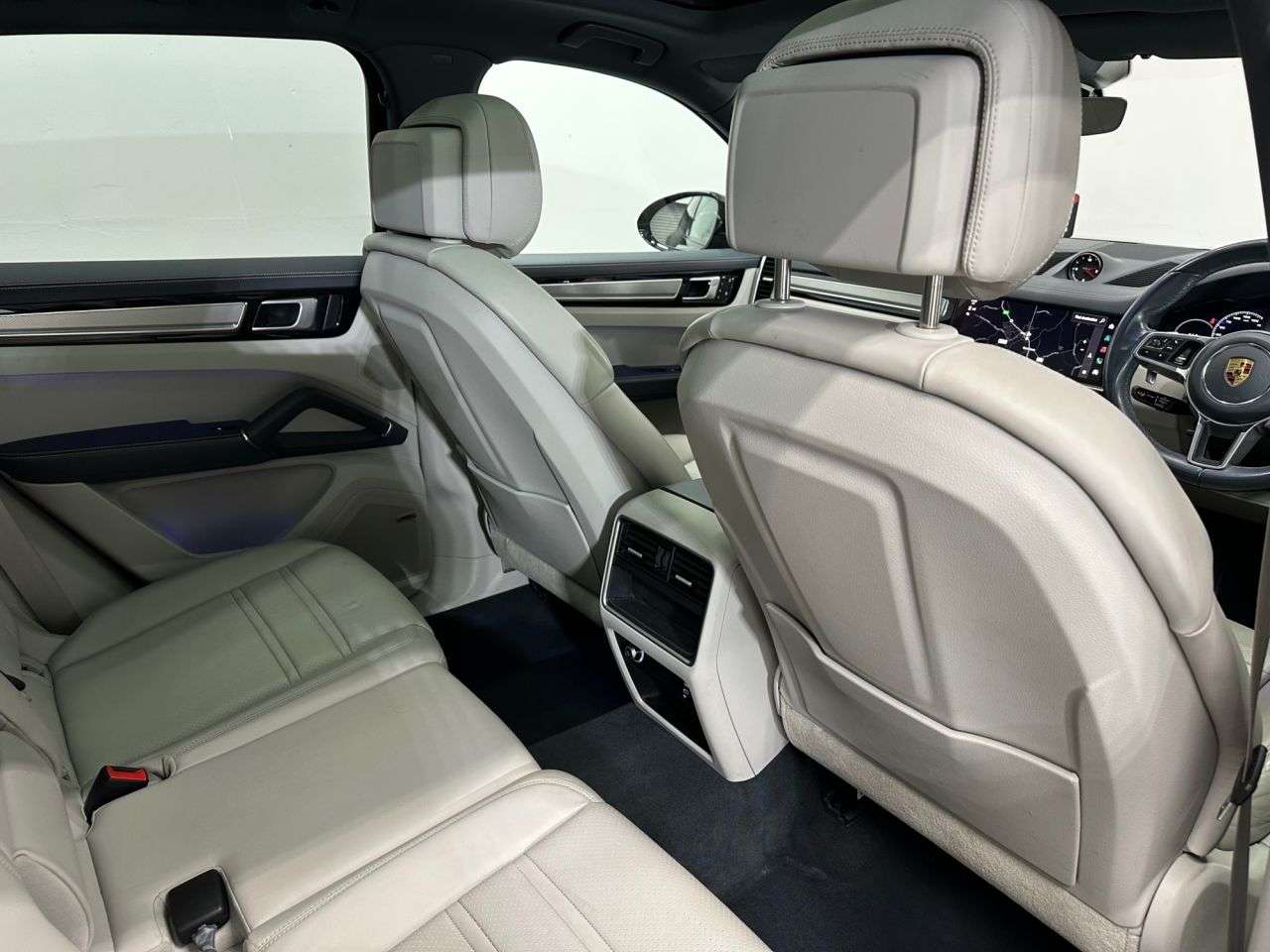 2022 PORSCHE CAYENNE 2022 PORSCHE CAYENNE