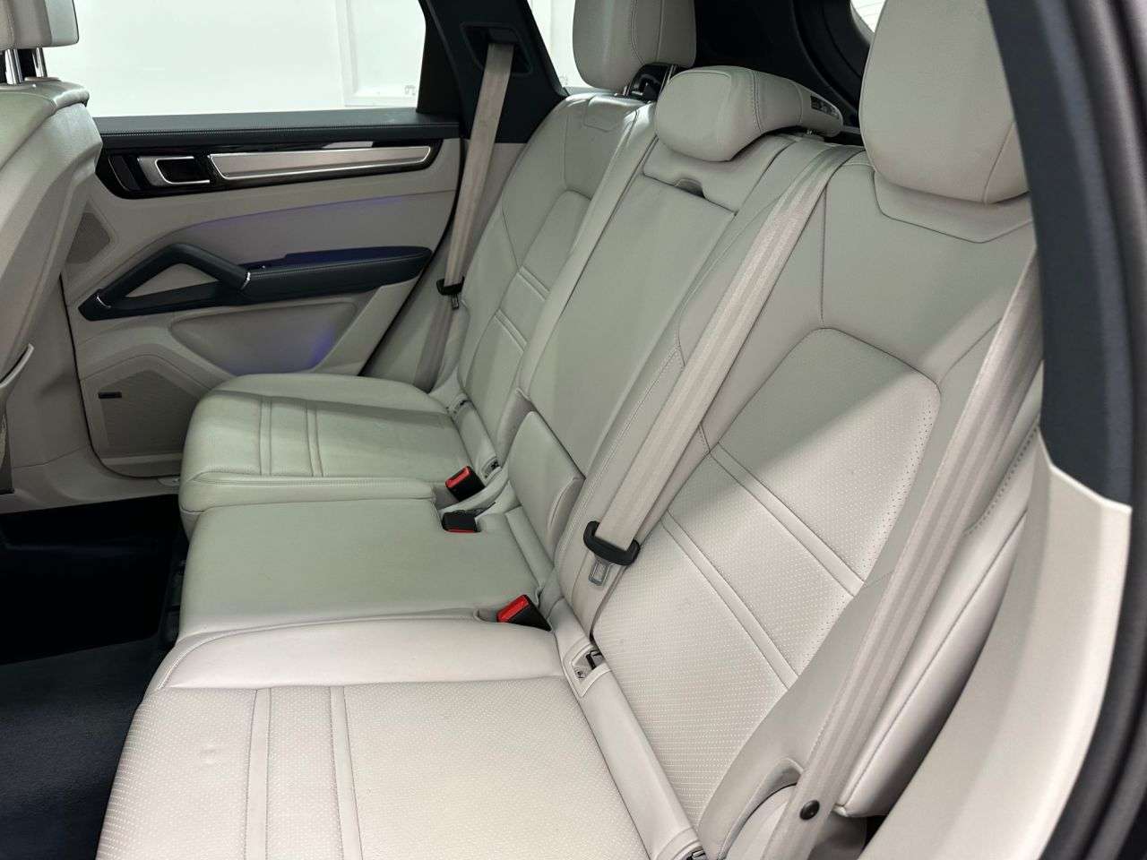 2022 PORSCHE CAYENNE 2022 PORSCHE CAYENNE