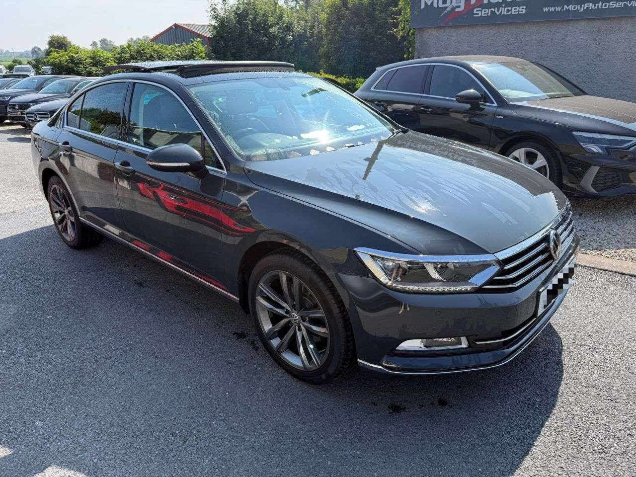 A 2019 VOLKSWAGEN PASSAT 1.5 TSI EVO GT Saloon 4dr Petrol DSG Euro 6 (s/s) (150 ps) A 2019 VOLKSWAGEN PASSAT 1.5 TSI EVO GT Saloon 4dr Petrol DSG Euro 6 (s/s) (150 ps)