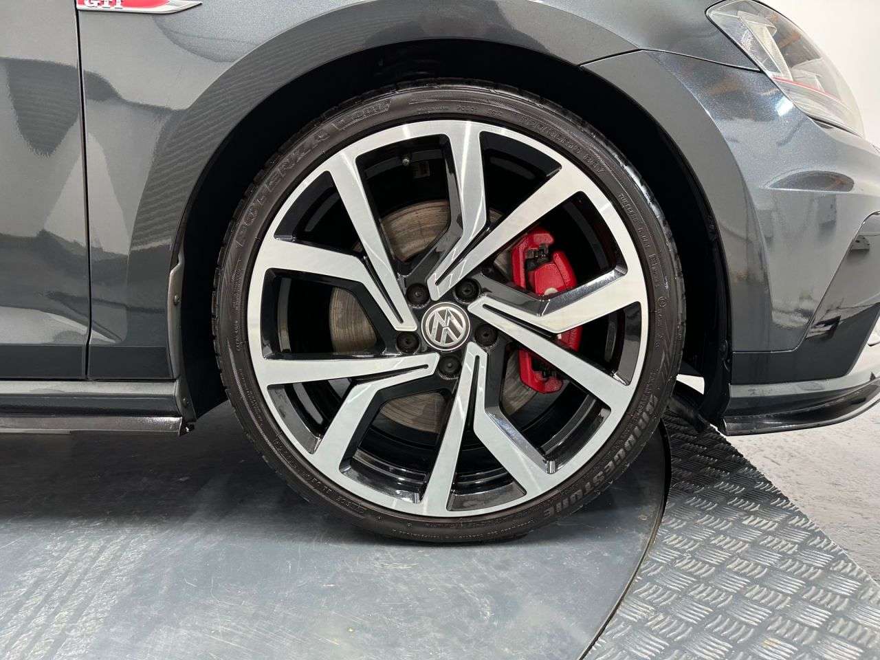 2017 VOLKSWAGEN GOLF GTI 2017 VOLKSWAGEN GOLF GTI