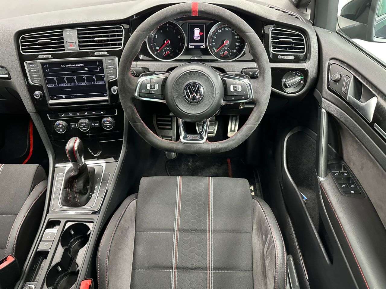 2017 VOLKSWAGEN GOLF GTI 2017 VOLKSWAGEN GOLF GTI